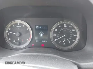 2017 Hyundai Tucson SE with VIN KM8J3CA44HU437644, listed as a IAAI auction lot 41825957 with 59,402 mi miles. Bid and sale history available at carsss.com. Image 7.