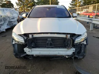 2019 Jaguar F-Pace S with VIN SADCM2FV2KA357519, listed as a Copart auction lot 70996854 with 92,234 mi miles and Salvage title. Bid and sale history available at DreamBid. Image 5.