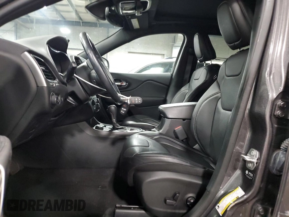 2021 Jeep Cherokee Latitude Lux with VIN 1C4PJMMX1MD152717, listed as a Copart auction lot 61002385 with 53,178 mi miles and Salvage title. Bid and sale history available at DreamBid. Image 7.
