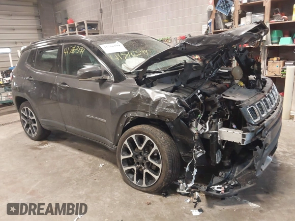 2018 Jeep Compass Limited with VIN 3C4NJDCB9JT245942, listed as a IAAI auction lot 41716399 with 67,587 mi miles. Bid and sale history available at carsss.com. Image 1.