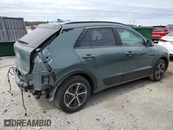 2024 Kia Niro EX Touring with VIN KNDCR3LE9R5203738, listed as a Copart auction lot 47348775 with 8,859 mi miles and Salvage Title. Bid and sale history available at carsss.com. Image 3.