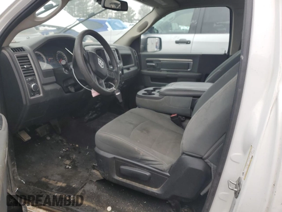 2015 Ram 1500 Tradesman z VIN 3C6JR6DG5FG540010, wystawiony jako Copart lot #45151585 z przebiegiem 208 203 mil mil oraz Szkoda całkowita • Salvage title. Historia ofert i sprzedaży dostępna na DreamBid. Obrazek 7.
