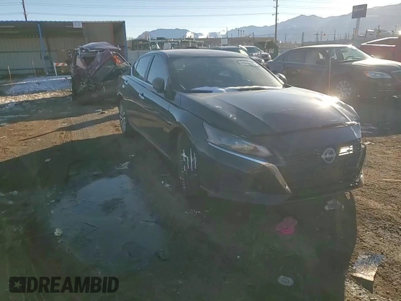 2025 Nissan Altima SV with VIN 1N4BL4DWXSN327748, listed as a Copart auction lot 41893135 with 730 mi miles and Salvage Title. Bid and sale history available at DreamBid. Image 10.
