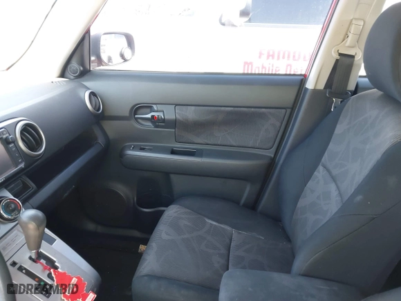 2014 Scion xB with VIN JTLZE4FE3EJ062873, listed as a IAAI auction lot 41994061 with 315,613 mi miles. Bid and sale history available at carsss.com. Image 5.