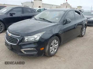 2015 Chevrolet Cruze LS z VIN 1G1PA5SH0F7174655, wystawiony jako IAAI lot #42047067 z przebiegiem 118 060 mil mil oraz . Historia ofert i sprzedaży dostępna na DreamBid. Obrazek 2.