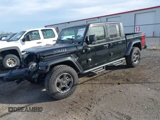 2022 Jeep Gladiator Texas Trail with VIN 1C6HJTAG1NL152167, listed as a IAAI auction lot 40815298 with 1,111 mi miles. Bid and sale history available at carsss.com. Image 17.