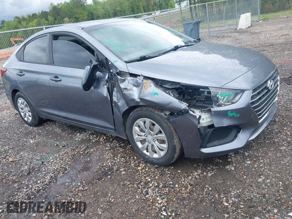 2018 Hyundai Accent SE with VIN 3KPC24A35JE015593, listed as a IAAI auction lot 41973931 with 119,135 mi miles and . Bid and sale history available at carsss.com. Image 1.