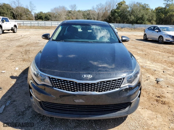 2016 Kia Optima EX with VIN 5XXGU4L32GG062427, listed as a Copart auction lot 46433225 with 98,261 mi miles and Salvage Title. Bid and sale history available at carsss.com. Image 5.