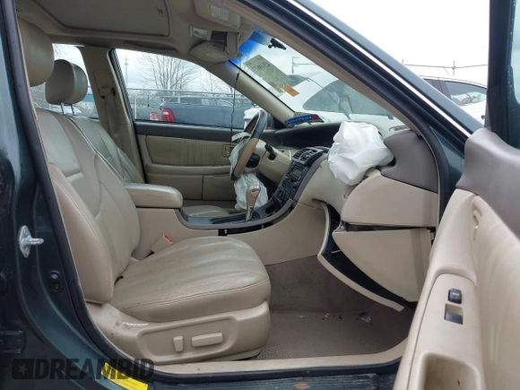 2003 Toyota Avalon XL with VIN 4T1BF28B73U272434, listed as a IAAI auction lot 42019673 with 231,796 mi miles and . Bid and sale history available at carsss.com. Image 5.