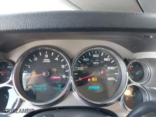 2010 Chevrolet Silverado 1500 LT with VIN 3GCRKSE31AG224178, listed as a IAAI auction lot 41448004 with 163,933 mi miles. Bid and sale history available at carsss.com. Image 7.