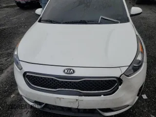 2018 Kia Niro FE with VIN KNDCB3LC4J5204545, listed as a Copart auction lot 79239414 with 0 mi miles and Salvage Title. Bid and sale history available at carsss.com. Image 11.