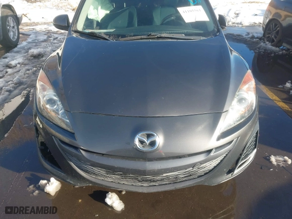 2011 Mazda Mazda3 s Sport with VIN JM1BL1K68B1361786, listed as a IAAI auction lot 41105561 with 157,534 mi miles. Bid and sale history available at carsss.com. Image 12.