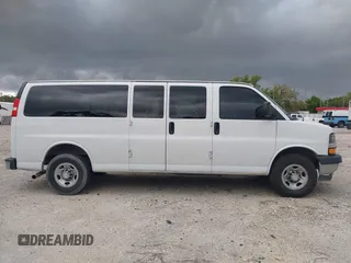 2018 Chevrolet Express Passenger LT с VIN 1GAZGPFG7J1334935, выставлен на аукционе IAAI как лот 41697084 с пробегом 72 571 миль миль и . История ставок и продаж доступна на DreamBid. Изображение 13.