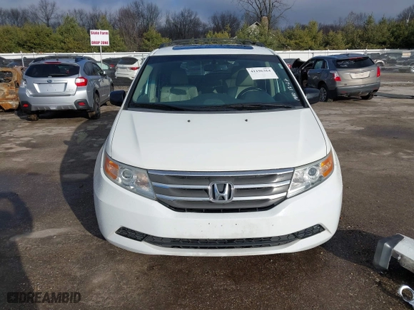 2013 Honda Odyssey EX-L with VIN 5FNRL5H68DB044937, listed as a IAAI auction lot 41196364 with 145,899 mi miles. Bid and sale history available at carsss.com. Image 13.