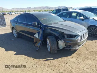 2020 Ford Fusion SE with VIN 3FA6P0HDXLR168137, listed as a IAAI auction lot 42128526 with 114,937 mi miles and . Bid and sale history available at DreamBid. Image 1.