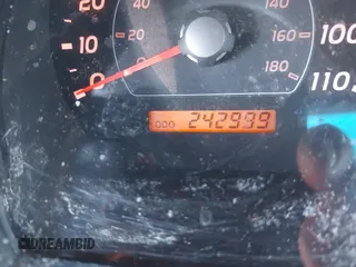 2006 Toyota 4Runner SR5 z VIN JTEBU14R660081036, wystawiony jako IAAI lot #41390193 z przebiegiem 242 999 mil mil oraz . Historia ofert i sprzedaży dostępna na DreamBid. Obrazek 16.