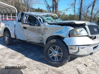 2007 Ford F-150 XLT with VIN 1FTPX14V87FA32806, listed as a IAAI auction lot 41618372 with 265,244 mi miles. Bid and sale history available at carsss.com. Image 6.