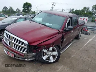2017 Ram 1500 SLT z VIN 1C6RR6TT8HS551192, wystawiony jako IAAI lot #42267442 z przebiegiem 201 423 mil mil oraz . Historia ofert i sprzedaży dostępna na DreamBid. Obrazek 2.
