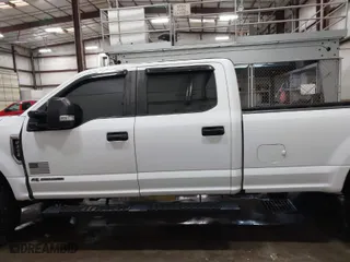 2019 Ford Super Duty F-250 SRW XL with VIN 1FT7W2BTXKEC83691, listed as a IAAI auction lot 41974771 with 139,673 mi miles. Bid and sale history available at carsss.com. Image 14.