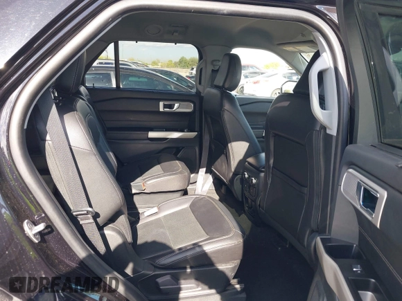 2022 Ford Explorer Limited with VIN 1FMSK7FH5NGA89311, listed as a IAAI auction lot 42020772 with 50,003 mi miles. Bid and sale history available at carsss.com. Image 8.