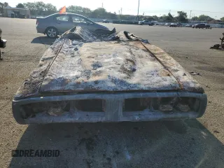 1973 Dodge Charger z VIN WH23U3A130893, wystawiony jako Copart lot #70195534 z przebiegiem Nie podano mil oraz Szkoda całkowita • Salvage title. Historia ofert i sprzedaży dostępna na DreamBid. Obrazek 5.