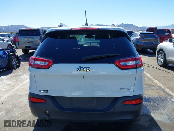 2016 Jeep Cherokee Altitude with VIN 1C4PJLCB6GW200348, listed as a IAAI auction lot 40791569 with 95,600 mi miles. Bid and sale history available at carsss.com. Image 16.