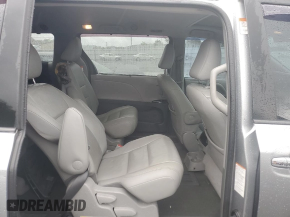 2017 Toyota Sienna XLE Auto Access Seat z VIN 5TDYZ3DC8HS848456, wystawiony jako Copart lot #56531805 z przebiegiem 115 716 mil mil oraz Szkoda całkowita • Salvage title. Historia ofert i sprzedaży dostępna na DreamBid. Obrazek 11.