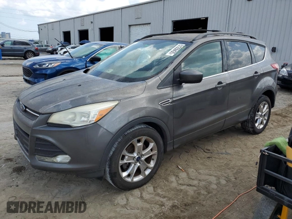 2013 Ford Escape SE with VIN 1FMCU9G9XDUB35233, listed as a Copart auction lot 51359435 with 228,354 mi miles and Clean Title. Bid and sale history available at carsss.com. Image 1.