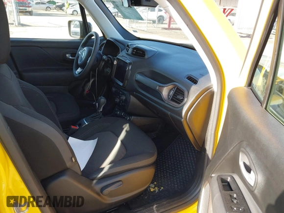 2023 Jeep Renegade Latitude with VIN ZACNJDB12PPP64031, listed as a IAAI auction lot 42152659 with 31,134 mi miles and . Bid and sale history available at DreamBid. Image 5.