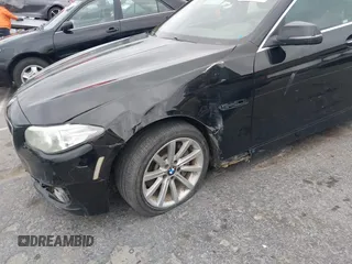 2015 BMW 5 Series 535i with VIN WBA5B1C55FD922761, listed as a IAAI auction lot 42021799 with 118,592 mi miles and . Bid and sale history available at carsss.com. Image 6.