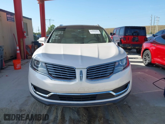 2017 Lincoln MKX Reserve with VIN 2LMPJ6LR6HBL52244, listed as a IAAI auction lot 41908684 with 77,886 mi miles. Bid and sale history available at carsss.com. Image 13.