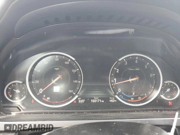 2015 BMW 7 Series 750Li z VIN WBAYE8C52FD781791, wystawiony jako Copart lot #49504935 z przebiegiem 103 171 mil mil oraz Szkoda całkowita • Salvage title. Historia ofert i sprzedaży dostępna na DreamBid. Obrazek 9.