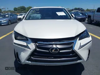 2017 Lexus NX 200t z VIN JTJYARBZ7H2081804, wystawiony jako IAAI lot #42267369 z przebiegiem 154 745 mil mil oraz . Historia ofert i sprzedaży dostępna na DreamBid. Obrazek 6.