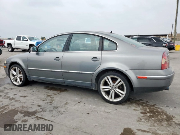 2004 Volkswagen Passat GLS z VIN WVWPD63B04P325358, wystawiony jako Copart lot #57180485 z przebiegiem 195 553 mil mil oraz Czysty tytuł • Clean title. Historia ofert i sprzedaży dostępna na DreamBid. Obrazek 2.