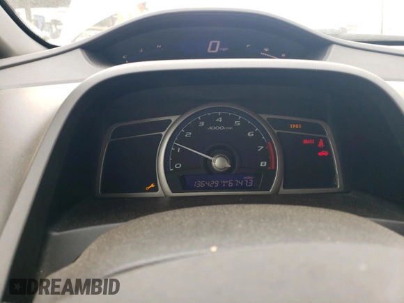 2010 Honda Civic z VIN 19XFA1E39AE028789, wystawiony jako Copart lot #71501844 z przebiegiem 136 429 mil mil oraz Szkoda całkowita • Salvage title. Historia ofert i sprzedaży dostępna na DreamBid. Obrazek 9.