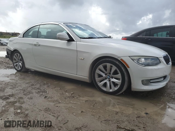 2013 BMW 3 Series 328i with VIN WBADW3C51DJ527082, listed as a Copart auction lot 58250445 with 116,914 mi miles and Non repairable. Bid and sale history available at DreamBid. Image 4.