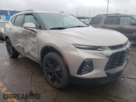2021 Chevrolet Blazer RS z VIN 3GNKBERSXMS509247, wystawiony jako Copart lot #73010674 z przebiegiem 40 324 mil mil oraz Czysty tytuł • Clean title. Historia ofert i sprzedaży dostępna na DreamBid. Obrazek 4.