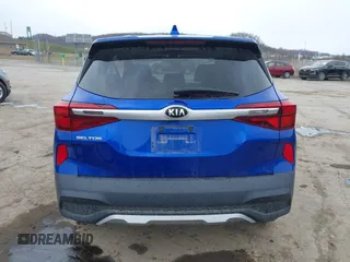 2021 Kia Seltos LX z VIN KNDEPCAA9M7045395, wystawiony jako IAAI lot #41886909 z przebiegiem 14 973 mil mil oraz . Historia ofert i sprzedaży dostępna na DreamBid. Obrazek 17.