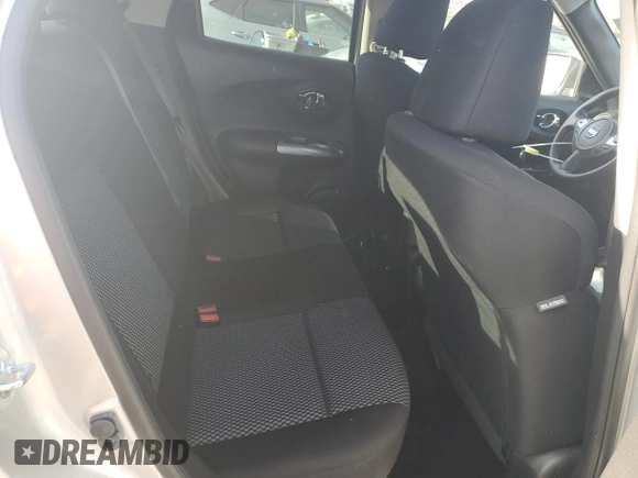 2016 Nissan Juke SL z VIN JN8AF5MV6GT656948, wystawiony jako Copart lot #88307055 z przebiegiem 121 618 mil mil oraz Szkoda całkowita • Salvage title. Historia ofert i sprzedaży dostępna na DreamBid. Obrazek 10.