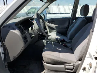 2001 Chevrolet Tracker ZR2 z VIN 2CNBJ734816935414, wystawiony jako Copart lot #54877235 z przebiegiem 117 483 mil mil oraz Szkoda całkowita • Salvage title. Historia ofert i sprzedaży dostępna na DreamBid. Obrazek 7.