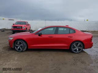 2020 Volvo S60 R-Design with VIN 7JRA22TM8LG039831, listed as a IAAI auction lot 41665063 with 28,632 mi miles. Bid and sale history available at carsss.com. Image 14.