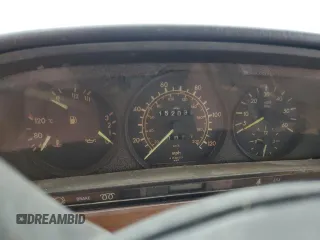 1984 Mercedes-Benz 300 with VIN WDBCB20B7EA028754, listed as a Copart auction lot 50339135 with 152,033 mi miles and Salvage Title. Bid and sale history available at DreamBid. Image 9.