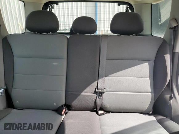 2005 Ford Escape XLS Value with VIN 1FMYU02Z35KA59568, listed as a Copart auction lot 71720604 with 184,007 mi miles and Salvage Title. Bid and sale history available at carsss.com. Image 10.