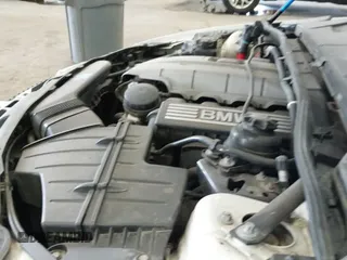 2006 BMW 3 Series 325i с VIN WBAVB17566NK36247, выставлен на аукционе IAAI как лот 42543599 с пробегом 145 567 миль миль и . История ставок и продаж доступна на DreamBid. Изображение 19.