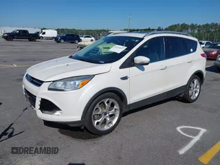 2014 Ford Escape Titanium с VIN 1FMCU0J94EUB92694, выставлен на аукционе IAAI как лот 42124647 с пробегом 107 666 миль миль и . История ставок и продаж доступна на DreamBid. Изображение 2.