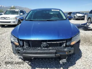 2017 Volkswagen Passat SE with VIN 1VWBT7A39HC068399, listed as a Copart auction lot 57968925 with 93,154 mi miles and Salvage title. Bid and sale history available at DreamBid. Image 5.