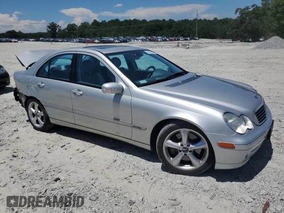 2004 Mercedes-Benz C 230 Kompressor with VIN WDBRF40J14A646877, listed as a Copart auction lot 64629375 with 62,521 mi miles and Salvage title. Bid and sale history available at DreamBid. Image 4.