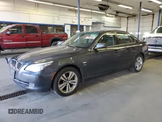 2010 BMW 5 Series 528i xDrive with VIN WBANV1C54AC388240, listed as a Copart auction lot 47999885 with 151,535 mi miles and Salvage Title. Bid and sale history available at carsss.com. Image 1.