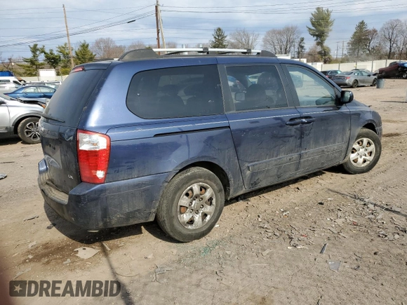 2008 Kia Sedona LX with VIN KNDMB233086212855, listed as a Copart auction lot 48263625 with 210,653 mi miles and Salvage Title. Bid and sale history available at carsss.com. Image 3.