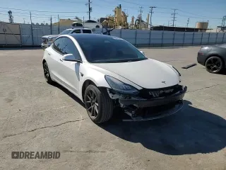 2022 Tesla Model 3 with VIN 5YJ3E1EA3NF125895, listed as a Copart auction lot 50042005 with 47,181 mi miles and Salvage Title. Bid and sale history available at DreamBid. Image 10.